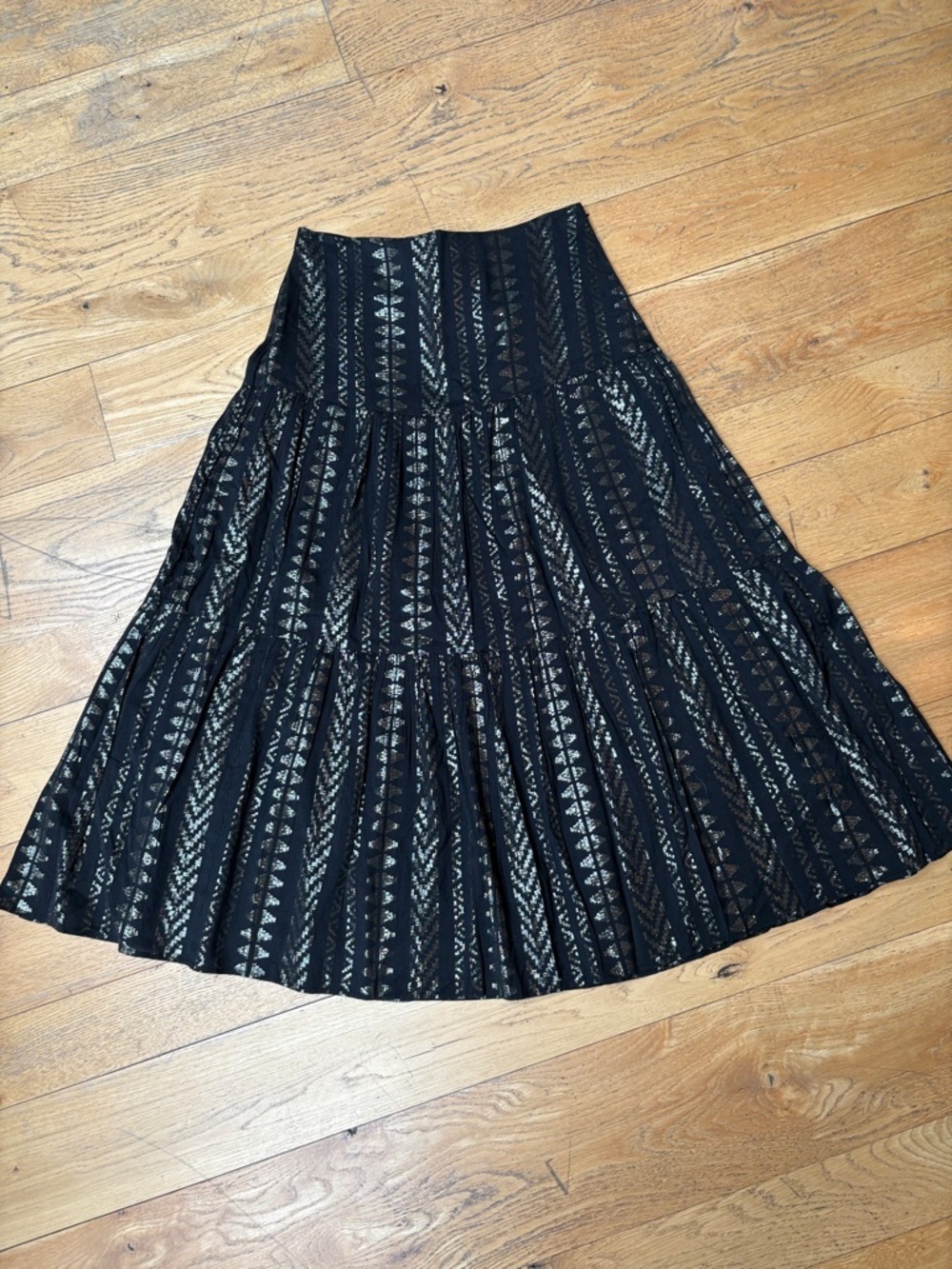 New CK Bradley Skirt. Size XL